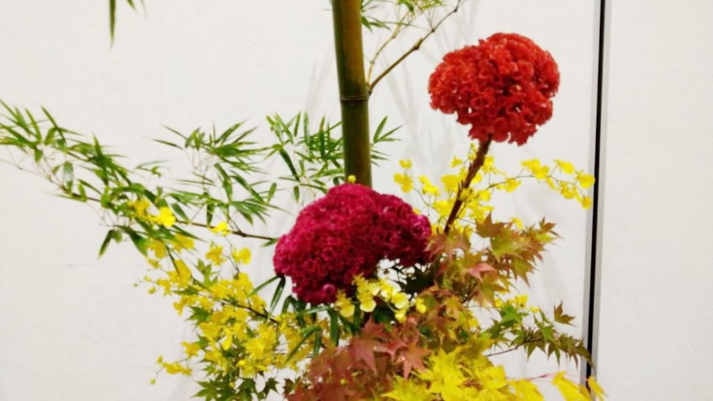 芸術の秋を満喫！『みんなの花展』で感じた生け花の美